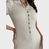 Rebecca | Vestito in Maglia con Scollatura a V e Bottoni