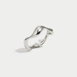 Anello di onde argentato