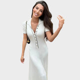 Rebecca | Vestito in Maglia con Scollatura a V e Bottoni