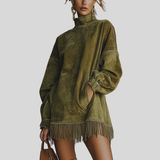 Rachele | Vestito in camoscio con colletto alto e frange