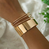 Bracciale retro classico in colore dorato