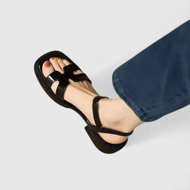 Flavia - Eleganti Sandali Piatte