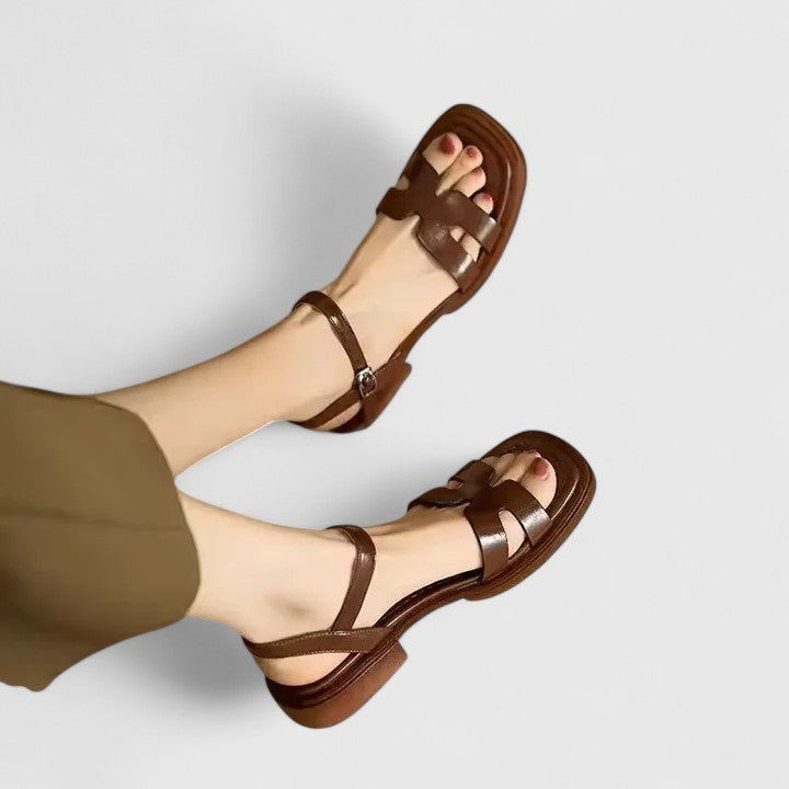 Flavia - Eleganti Sandali Piatte