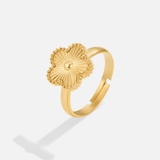 Anello di quadrifoglio dorato